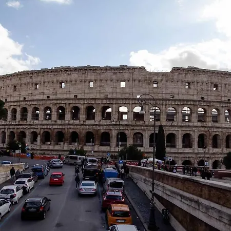 Myway Colosseo Apartmán *