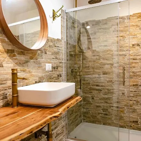 Myway Colosseo * Rome